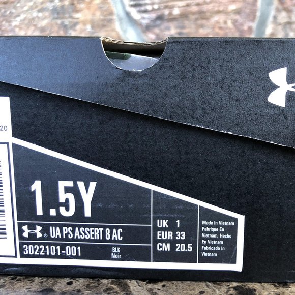 Under Armour Assert 8 Stay-Put Closure sneakers - Picture 11 of 12